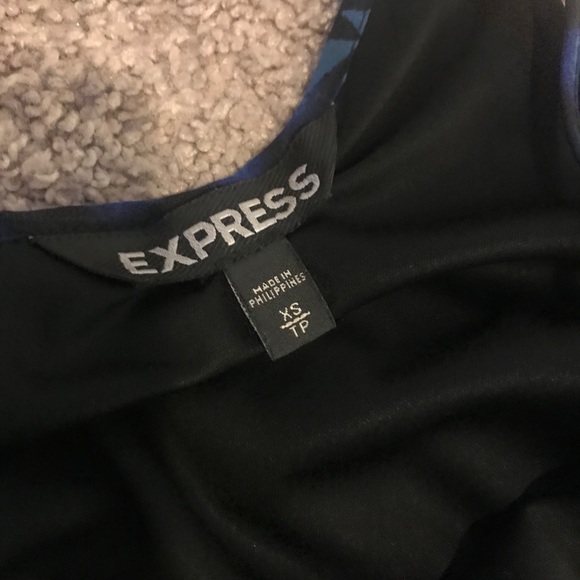 Express NWOT extra small flouncy short dress - Picture 3 of 10